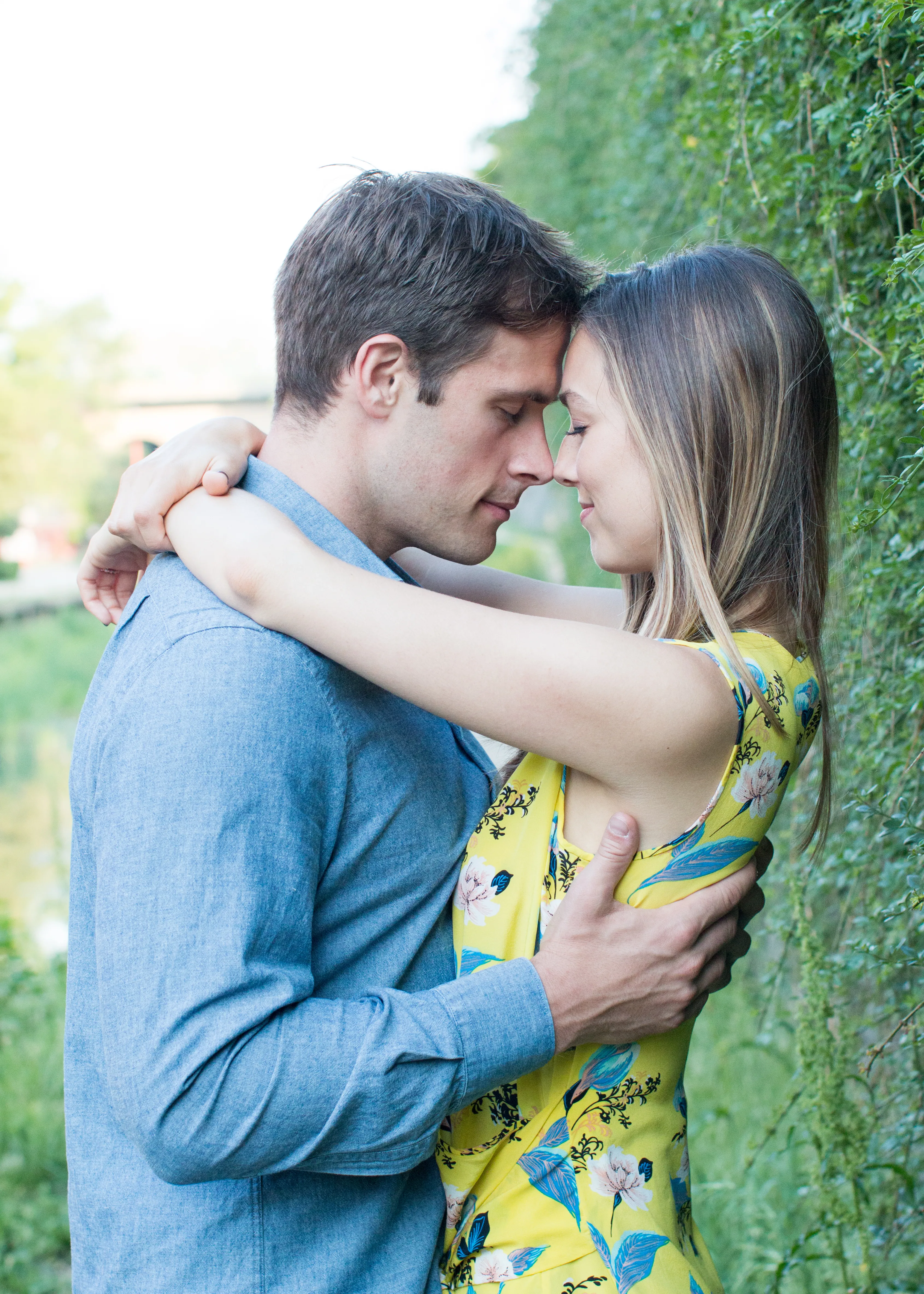 Scott and Linds during an engagement session